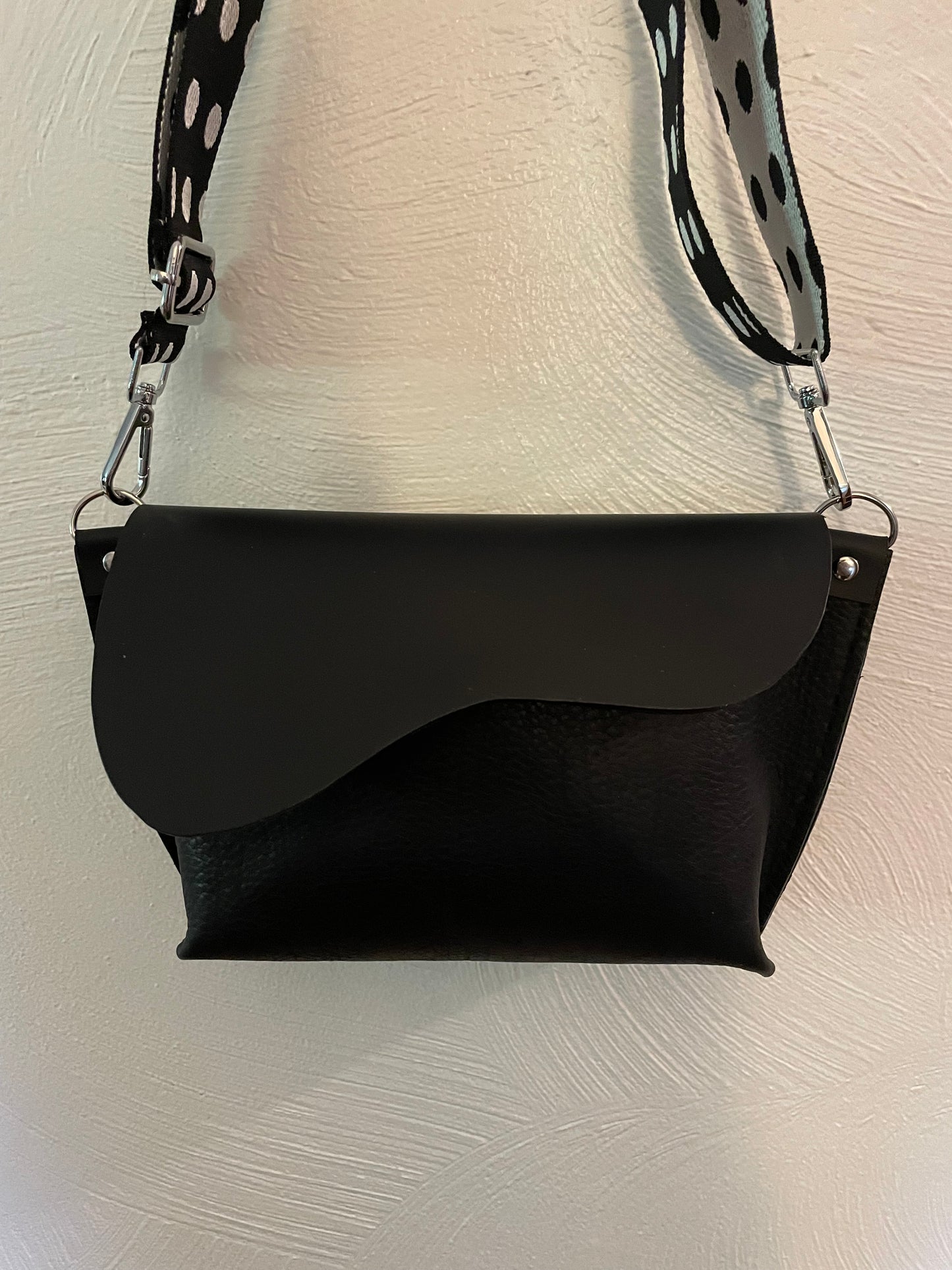 Black Shoulder Bag