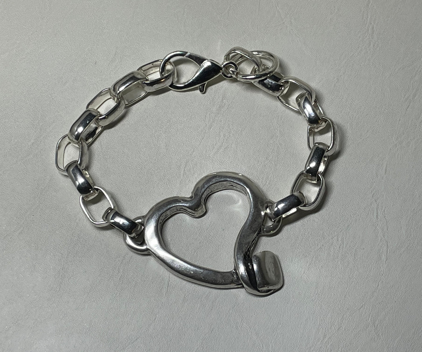 Silver Chunky Heart Chain Bracelet